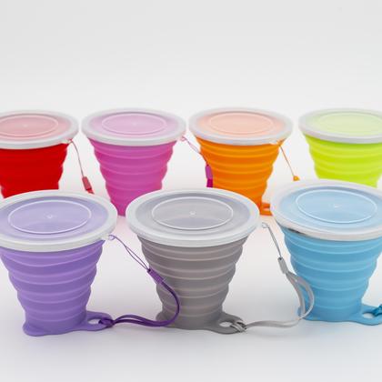 Imagem de Kit 10 Copos Silicone Dobrável Retrátil Tampa Borda Inox 270ml