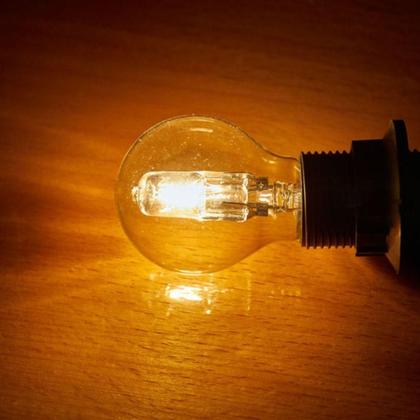 Imagem de Kit 10 Lâmpadas Halógena Taschibra A55 28w E27 2700k 220v