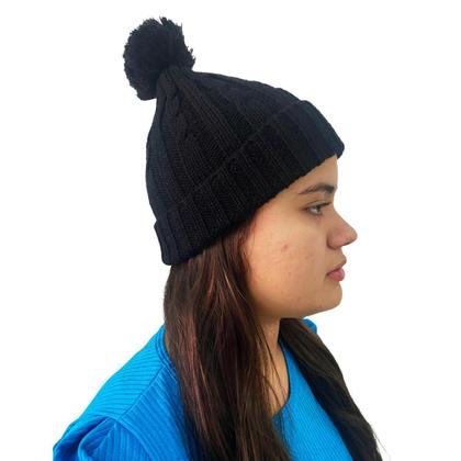 Imagem de Kit 10 Toucas De Inverno Pompom Preta Gorro Lã Tricot Frio