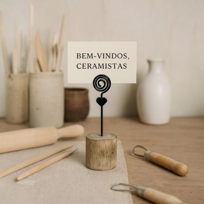 Imagem de Kit 100 Mini Porta Retrato Foto Redondo Madeira Lembrancinha