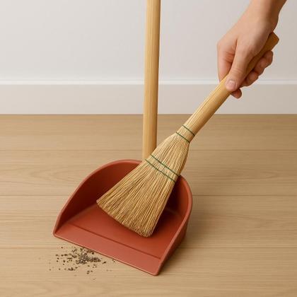 Imagem de Kit 12 Pá de Lixo Plástica Reforçada Encaixe Cabo Rosca Padrão Cores Sortidas Limpeza