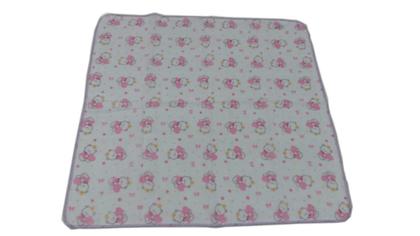 Imagem de Kit 13 Fralda 1 Cueiro 1 Toalha Capuz 1 Travesseiro Menina