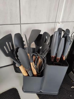 Imagem de Kit 19 Peças Utensílios de Cozinha em Silicone: Conjunto Completo Antiaderente e Resistente ao Calor para Cozinhar com Estilo!