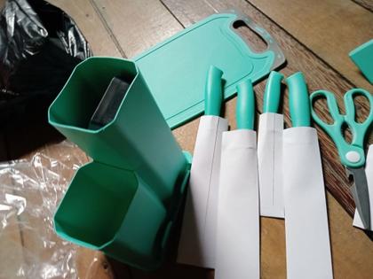Imagem de Kit 19 Utensílios de Cozinha Silicone Cabo de Madeira Faca Tábua Verde Claro