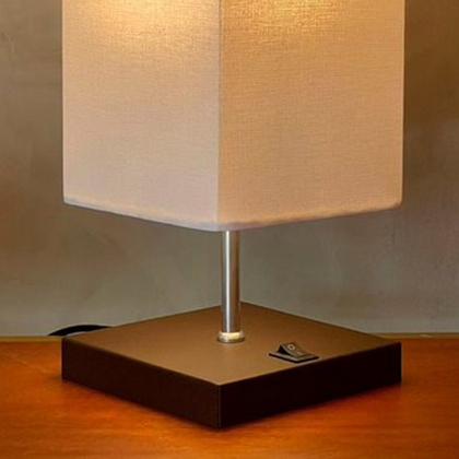 Imagem de Kit 2 Abajur de Mesa Clássica Quadrada com Interruptor e Cúpula Para Ambientes Casa e Sala de Estar, Quarto Cabeceira de cama e Escritorio