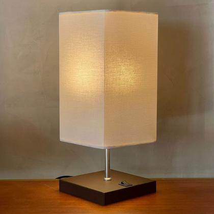 Imagem de Kit 2 Abajur de Mesa Clássica Quadrada com Interruptor e Cúpula Para Ambientes Casa e Sala de Estar, Quarto Cabeceira de cama e Escritorio