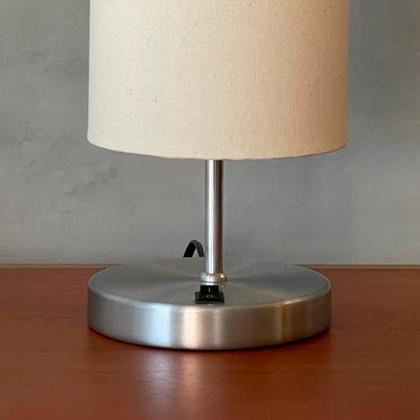 Imagem de Kit 2 Abajur De Mesa Clássico Redondo Com Interruptor Com Cúpula Para Sala, Quarto, Cabeceira Cama, Escritório, Corredor de Casa