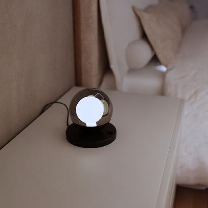 Imagem de Kit 2 Abajur luminária de mesa Dama Com Globo Vidro 10cm  Lâmpada 6000K Branco Frio