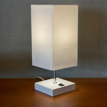 Imagem de Kit 2 Abajur Luminária De Mesa Quadrado de MDF Com Interruptor Com Cúpula Para Cabeceira, Sala ou Escritório, cama ou Quarto, corredor sala