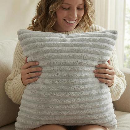 Imagem de Kit 2 Almofadas Luxo Soft Wave Decoração Sofá Sala Prata 45x45  Novadecora