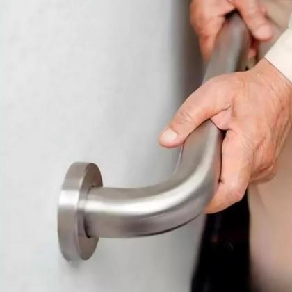 Imagem de Kit 2 Barra de Apoio Reta 80cm Barra Para Banheiro Alça Suporte Anti Queda Idoso Gestante Crianças Corrimão Segurança PCD