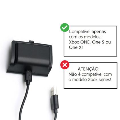 Imagem de Kit 2 Baterias Recarregáveis Preta + Cabo USB Carregador Compatível Controle Wireless de Xbox One (S)/X