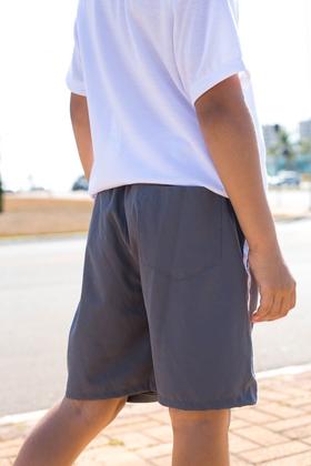 Imagem de KIT 2 Bermudas Infantil Lisa Tactel com Elastano Uniforme Escolar Cós de Elástico 307