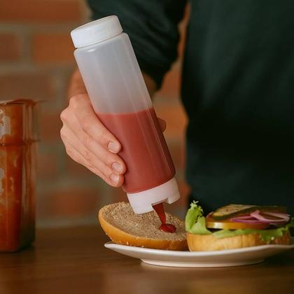 Imagem de Kit 2 Bisnagas Invertidas 710ml Ketchup Maionese Profissional Hambúrguer Lanchonete Molhos