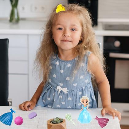 Imagem de Kit 2 Bonecas casa dos sonhos brinquedo infantil na cartela com roupinha lembrancinha festa menina