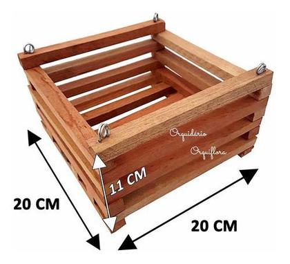 Imagem de Kit 2 Cachepos De Madeira Quadrados Tam. P E M Para Plantas.