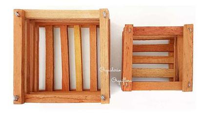 Imagem de Kit 2 Cachepos De Madeira Quadrados Tam. P E M Para Plantas.