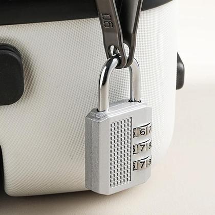 Imagem de Kit 2 Cadeados Para Proteção Com Código de combinação Número Proteção