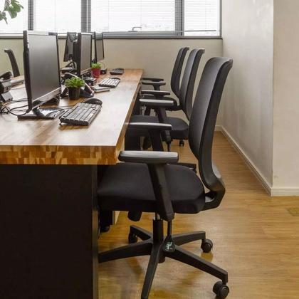 Imagem de Kit 2 Cadeiras Escritório Diretor Giratória Ergonômica NR17 Shanghai