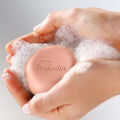 Imagem de Kit 2 caixas de sabonete Natura Tododia Alecrim e sálvia e Noz Peçã e Cacau total 10 Unidades.