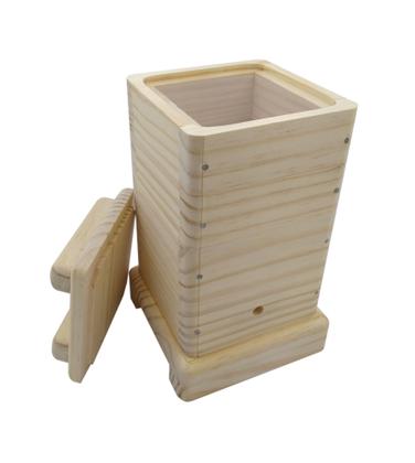 Imagem de Kit 2 Caixas para abelha Jataí 12x12 com encaixe e acetato com duas melgueiras