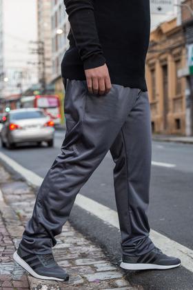 Imagem de KIT 2 Calças  Jogger Plus Size Lisa Masculina Elástico na Barra 106