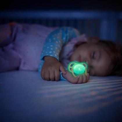 Imagem de Kit 2 Chupetas Ultra Air Noturna De 6-18 Meses Dupla Verde Menino - Philips Avent