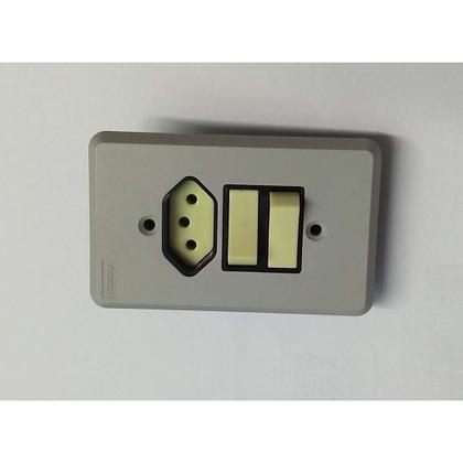 Imagem de Kit 2 Conjunto 4x2 Interruptor 1 Teclas Simples  + 1 Tecla Paralela + tomada 10A Cinza - Lorenzetti