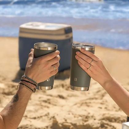 Imagem de Kit 2 Copos Térmicos de Cerveja Parede Dupla Inox com Tampa 500ml Everest Soprano Cinza