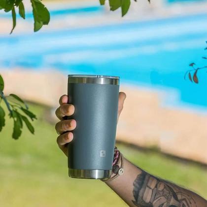 Imagem de Kit 2 Copos Térmicos de Cerveja Parede Dupla Inox com Tampa 500ml Everest Soprano Cinza