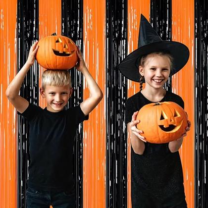 Imagem de Kit 2 Cortinas Metalizadas Em Fita Para Decoração Halloween