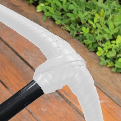 Imagem de Kit 2 Espreguiçadeiras Catar com Regulagem e Mesa de Centro para Piscina, Área Externa