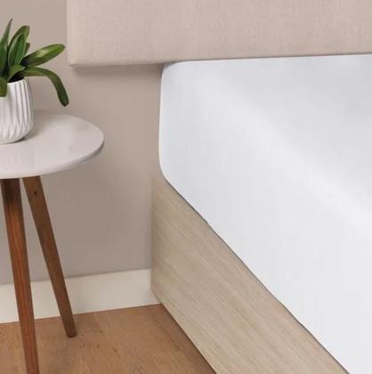 Imagem de Kit 2 Fronhas + Lençol Casal c/ Elástico Tom 200 Fios 100% Algodão Karsten