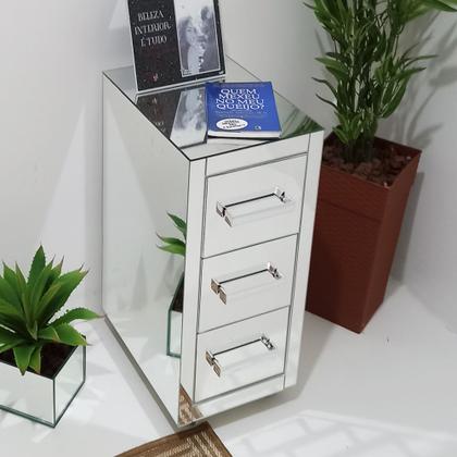 Imagem de Kit 2 Mesa De Cabeceira Espelhada 3 Gavetas Altura 55 Cm Largura 30 Cm Para Quarto Casal Com Rodas