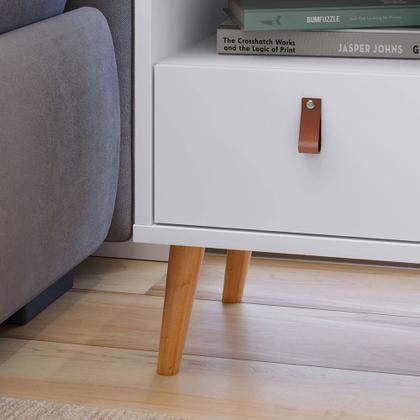 Imagem de Kit 2 Mesas de Cabeceira Jasmine Com Puxador Couro 1 Gaveta Pés Palito - Cores - JM Casa dos Moveis