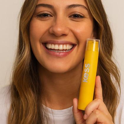 Imagem de Kit 2 Pasta de Dente Gel Dental Creme Whitedelicious Kess Banana Ice 60g