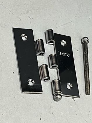 Imagem de Kit 2 Pç Dobradiça Pequena 2 Pol. 51x38,6 milimetros Porta Moveis - Cor: Cromado Artesanato