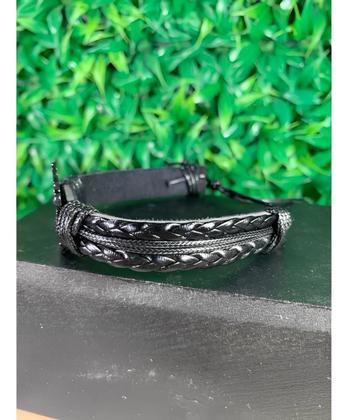 Imagem de Kit 2 Pulseira One Piece Monkey D Luffy De Couro Caveira Anime Otaku Ajustável