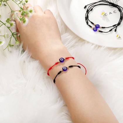 Imagem de Kit 2 Pulseiras Preto e Vermelhas Kabbalah Com 7 Nós E Olho Grego