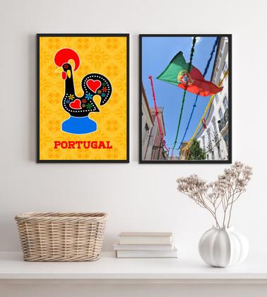Imagem de Kit 2 Quadros Portugal- Galo Barcelos E Bandeira 33x24cm - com vidro