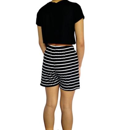 Imagem de Kit 2 Shorts Femininos Meia Coxa Soltinhos Elástico Estampas Sortidas Viscolycra Pp ao Plus Size