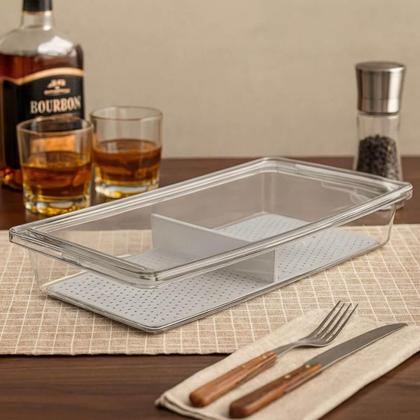 Imagem de Kit 2 Travessas Plásticas Retangulares Tampa Hermética 3,4L Transparente com Divisória Crippa