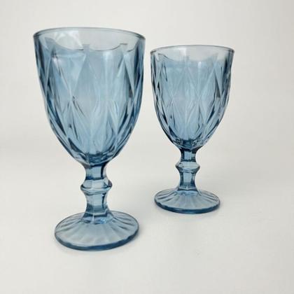 Imagem de Kit 2 Unidades Taças Diamante Azul em Vidro 340ml Mesa Posta