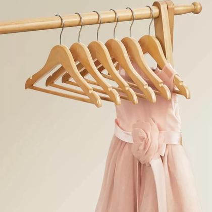 Imagem de Kit 20 Cabide De Madeira Marfim Com Verniz Infantil