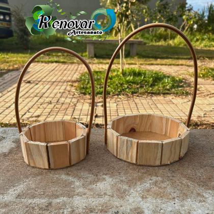 Imagem de Kit 20 Cestas de Madeira Fraldeira Redonda com Alça de Vime 10unidade 18cm + 10unidades 14cm Porta-Objetos Presente
