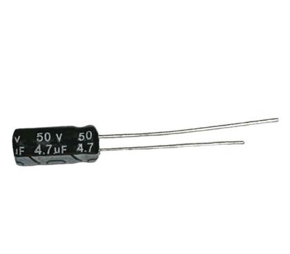 Imagem de Kit 200 pçs - capacitor eletrolitico 4.7x50v - 4.7uf x 50v