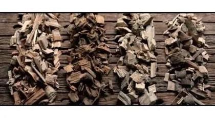 Imagem de Kit 2kg Wood Chips Laranjeira / Maciera Lenha Defumação churrasco