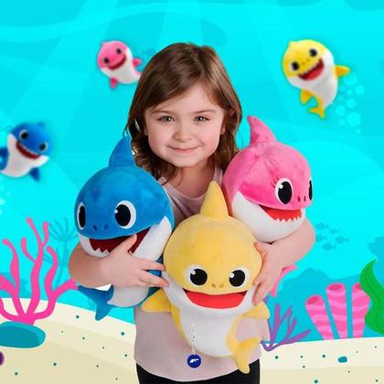 Imagem de Kit 3 Baby Shark Pelúcia Antialérgico Brinc Ventosa Musical