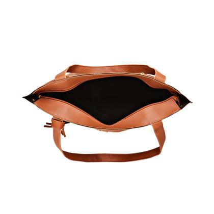 Imagem de Kit 3 Bolsa Feminina SF  Com Detalhes em Metal Dourado  2 Bolsas Lindas + Carteira de Mão.