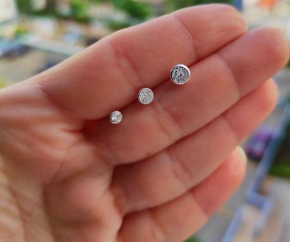 Imagem de Kit 3 Brincos Trio Feminino Zircônia Cravação Inglesa De Prata 925